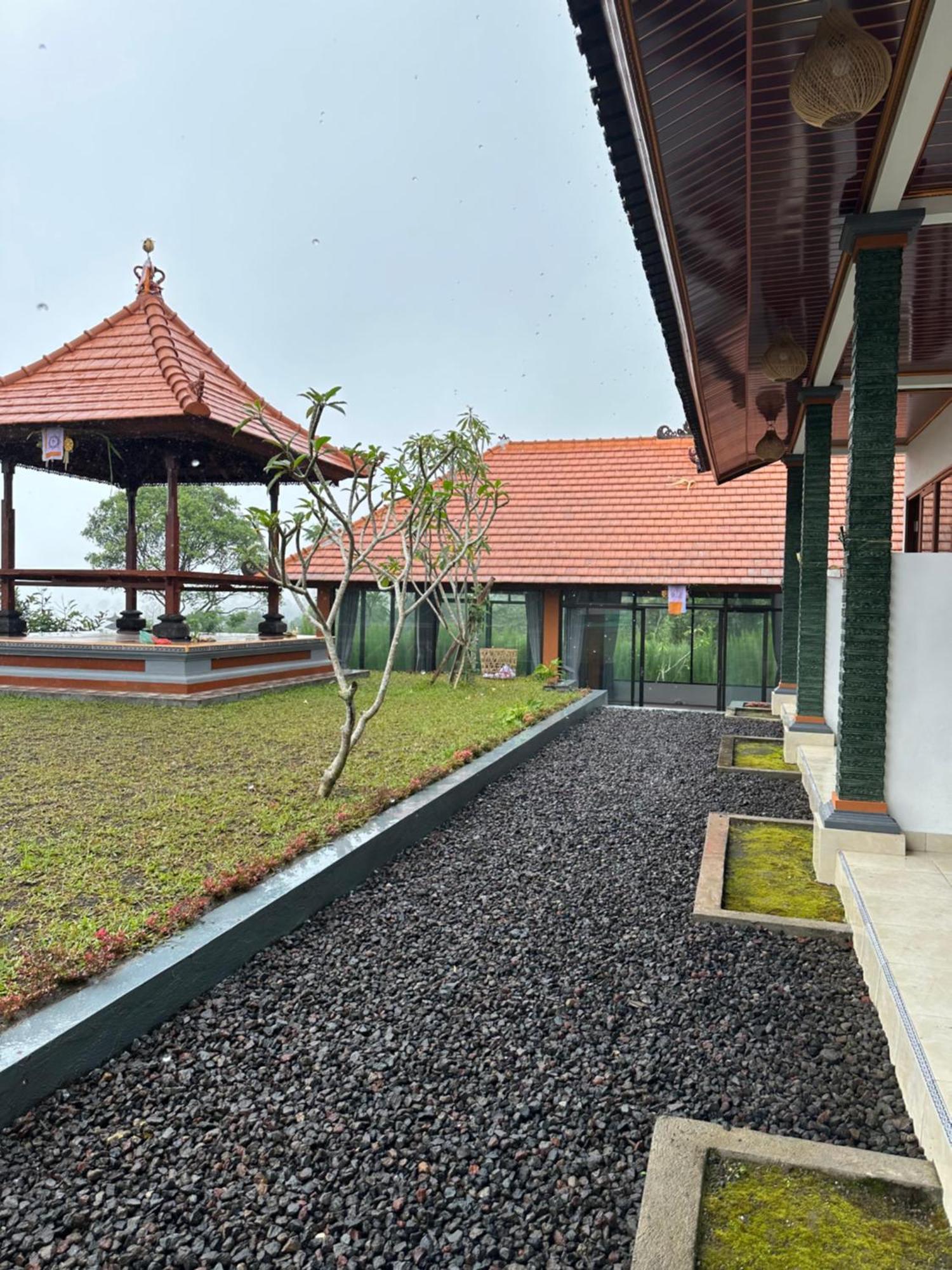 Bali Basuki Retreat Center Διαμέρισμα Besakih Εξωτερικό φωτογραφία
